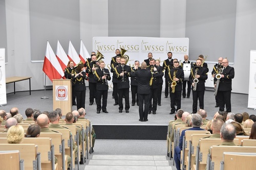 Orkiestra Morskiego Oddziału Straży Granicznej w trakcie koncertu Orkiestra Morskiego Oddziału Straży Granicznej w trakcie koncertu