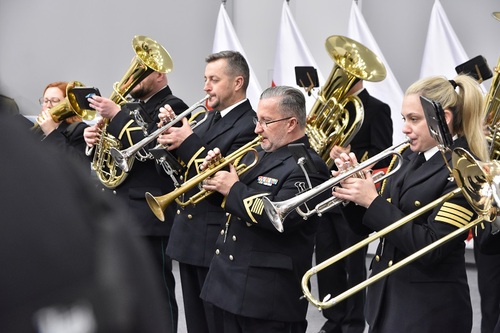 Orkiestra Morskiego Oddziału Straży Granicznej w trakcie wystąpienia Orkiestra Morskiego Oddziału Straży Granicznej